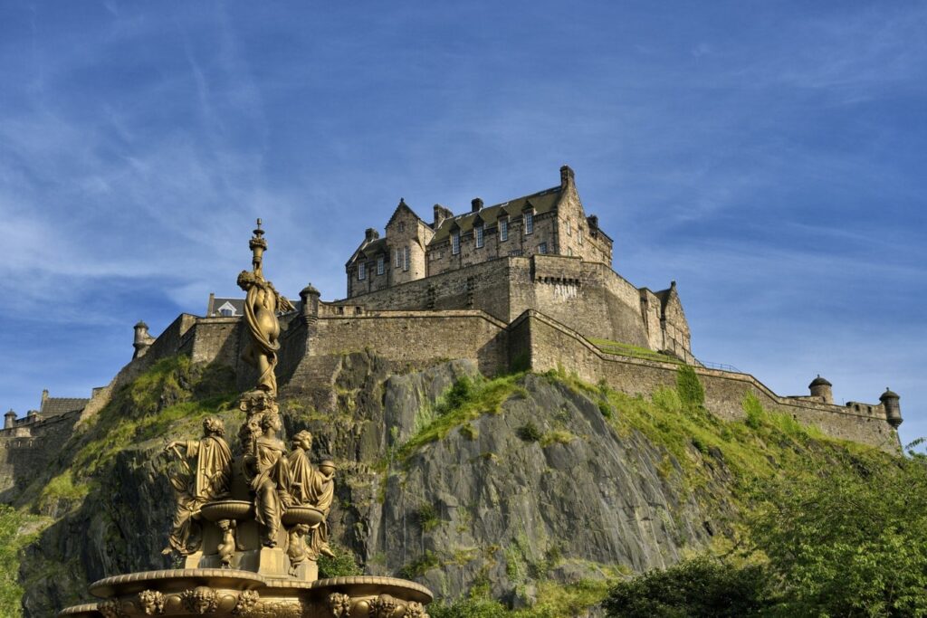 Castelo-de-Edimburgo-1