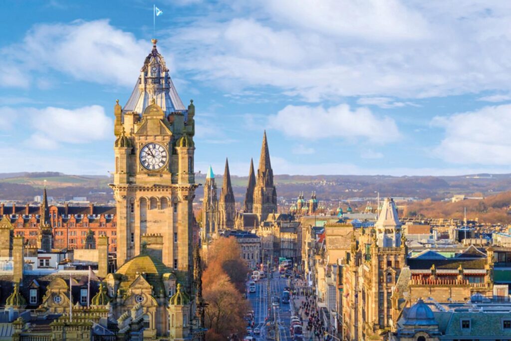 kaplan-edinburgh-school-hero-image